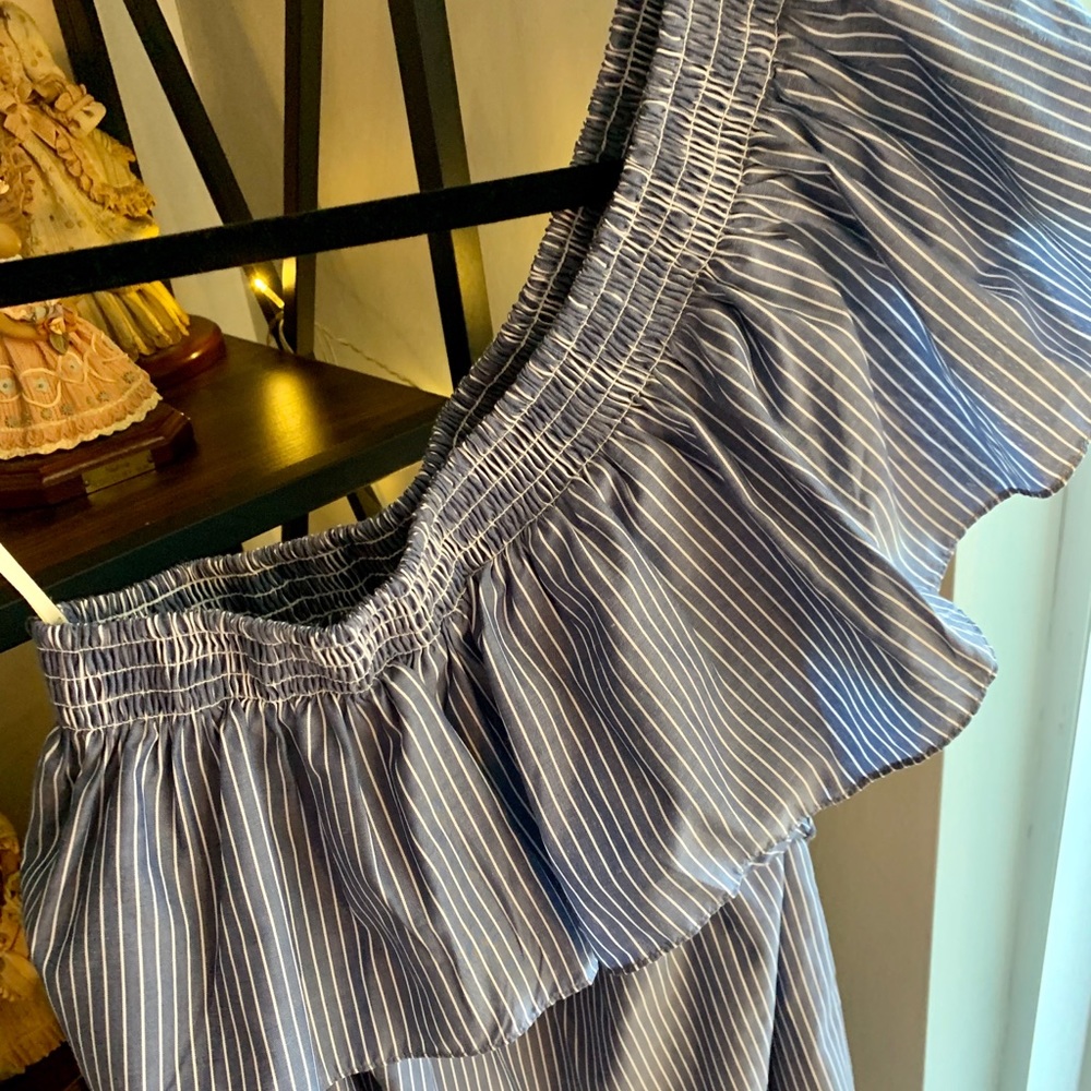 Off shoulder dress